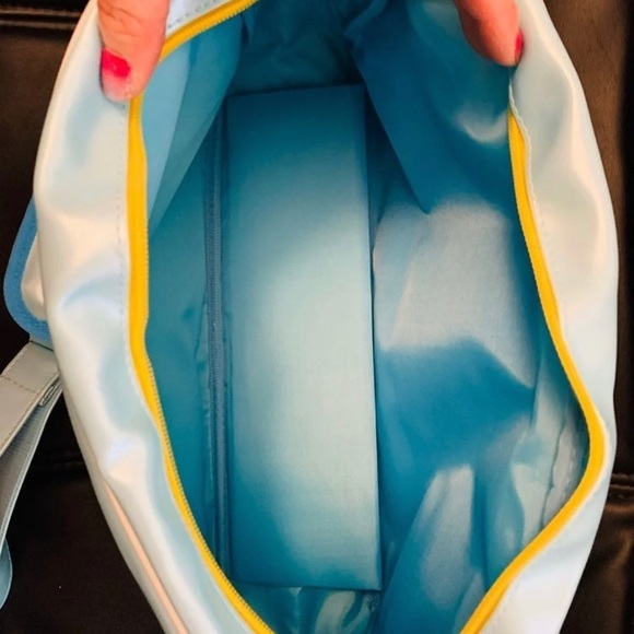 SOLD ❤️Sanrio Tenorikuma hello kitty - Picture 6 of 6